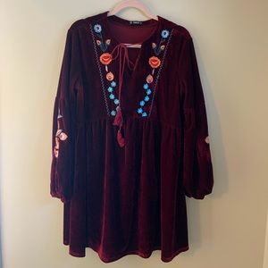 Shein burgundy embroidered velvet dress